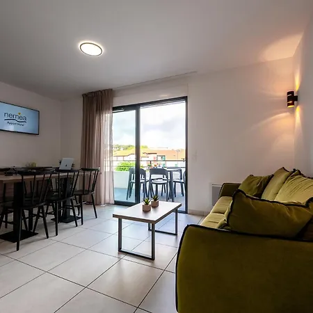 Nemea Les Hauts De Milady 4*