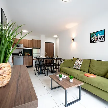 Nemea Les Hauts De Milady Apartmanhotel Biarritz