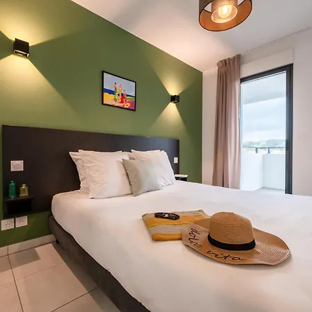 Apartmanhotel Nemea Les Hauts De Milady 4*