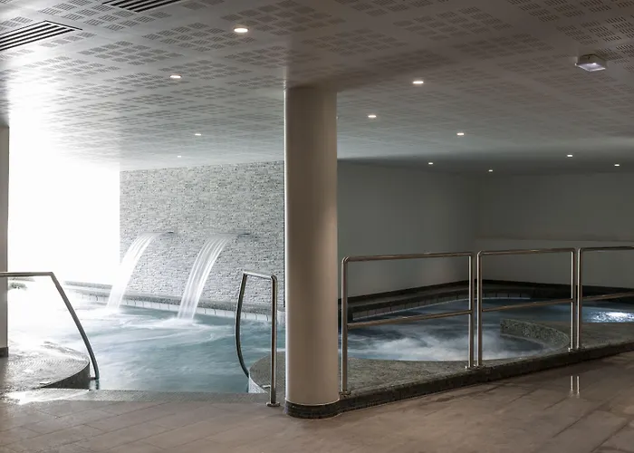 Nemea Les Hauts De Milady Lägenhetshotell 4*