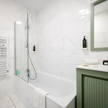 Nemea Les Hauts De Milady Apartmanhotel 4*