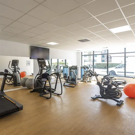 Nemea Les Hauts De Milady Hotel apartamentowy 4*