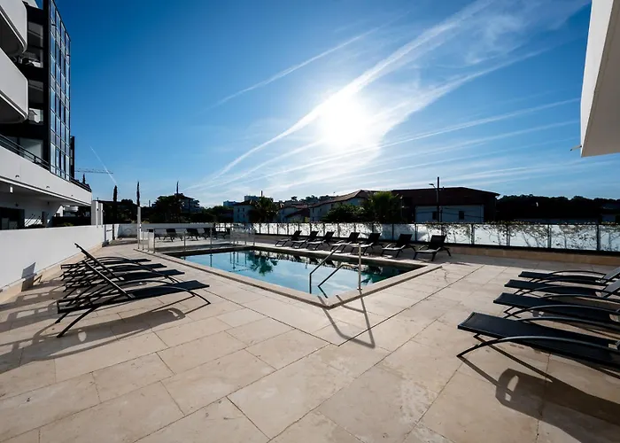 Nemea Les Hauts De Milady Lejlighedshotel Biarritz