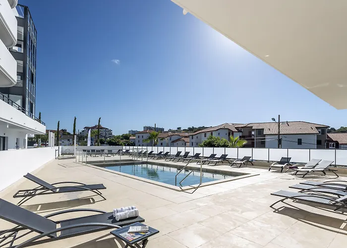 Nemea Les Hauts De Milady Lejlighedshotel Biarritz